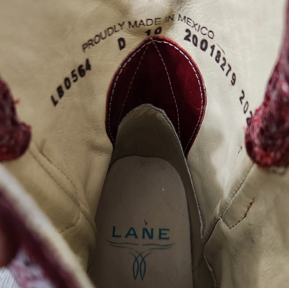 Lane Emma‎ Jane Cowboy Bootie In Striking Red - Picture 9 of 9